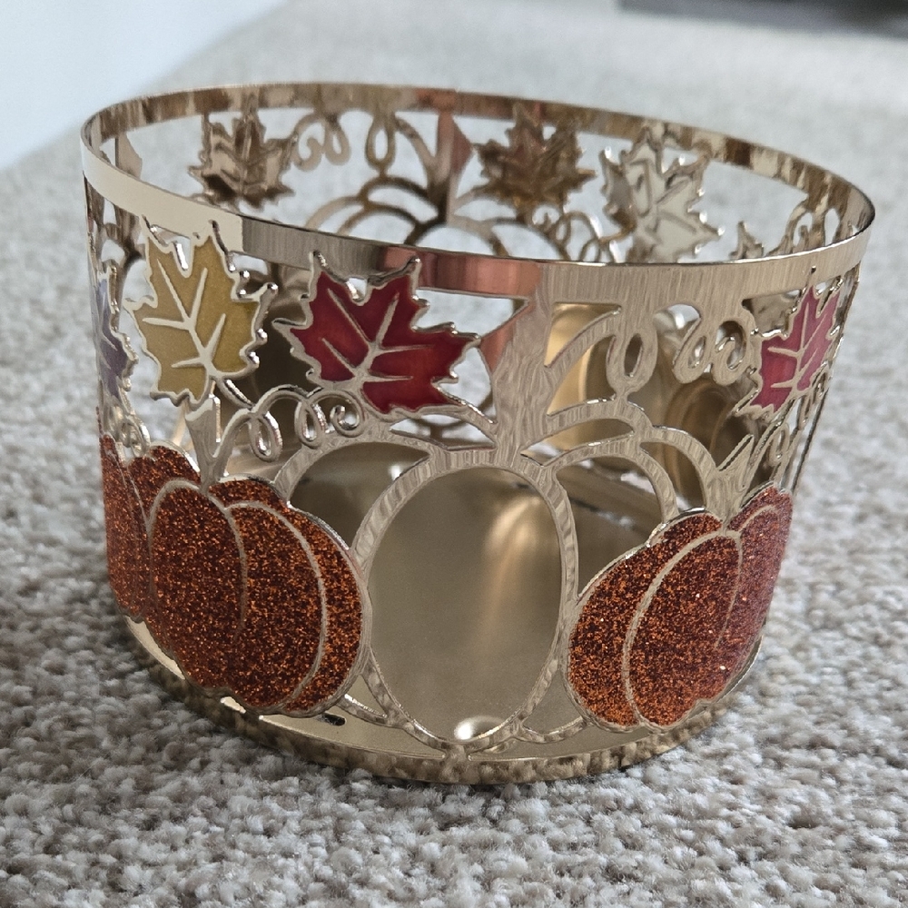 Yankee Candle Gold Pumpkin and Leaf Holder